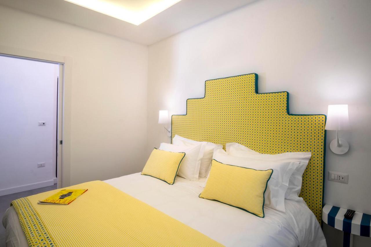 Yourhome - Unica Luxury Apartment Castellammare di Stabia Kültér fotó