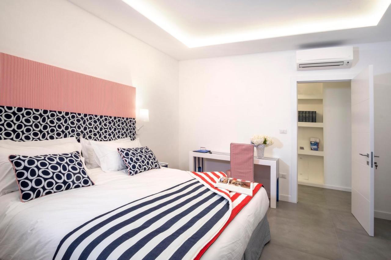 Yourhome - Unica Luxury Apartment Castellammare di Stabia Kültér fotó